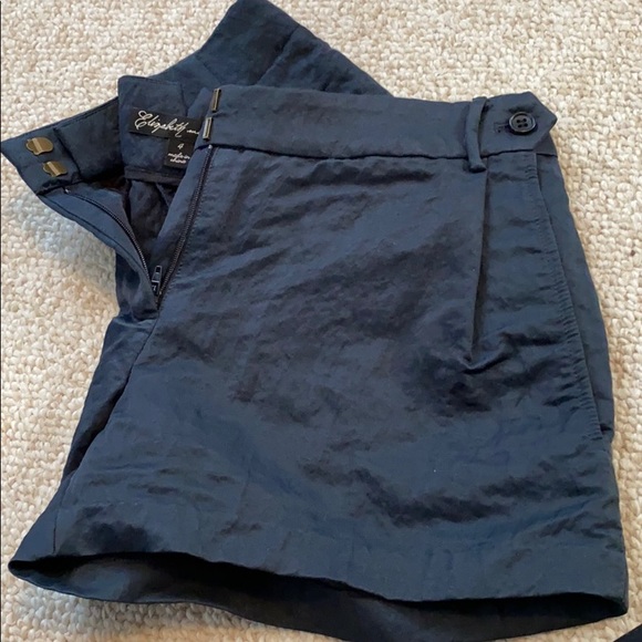 Navy shorts - Picture 2 of 5